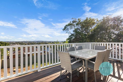 Charming Merewether Cottage - Events Australia 4