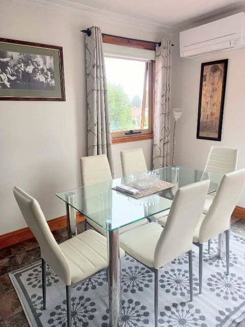 Central To CBD CoSheirm Apartments On Merri - Events Australia 0