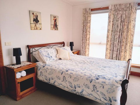 Central To CBD CoSheirm Apartments On Merri - Events Australia 3