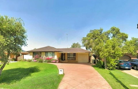 Cheerful 4 Bedrooms With Free Parking - Events Australia 0