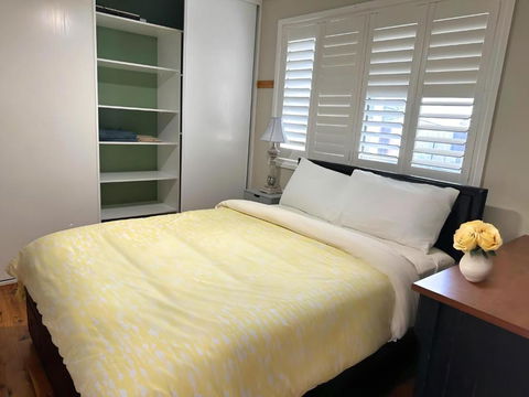 Cheerful 4 Bedrooms With Free Parking - Events Australia 4
