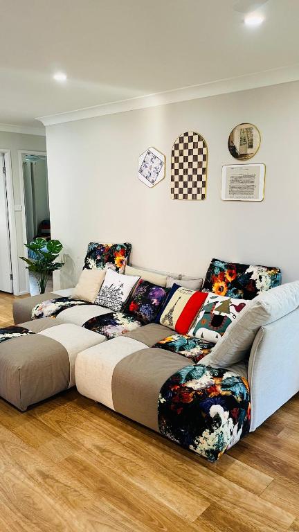 Charming Riverside Retreat Sleep6 - Events Australia 3