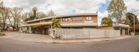 Cherry Lane Apartments - Events Australia 4