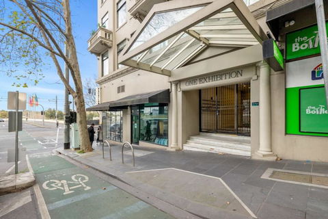 Chic 1-Bed Apartment In The Heart Of Melbourne - Events Australia 4