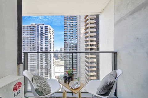 Chic 2BR Apt Next To Southern Cross City Views - Events Australia 0