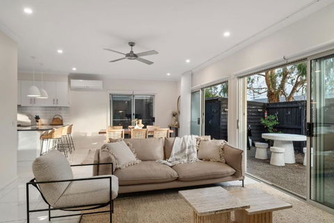 Chic Coastal Retreat 3 Bdr Close To Beach - Events Australia 2