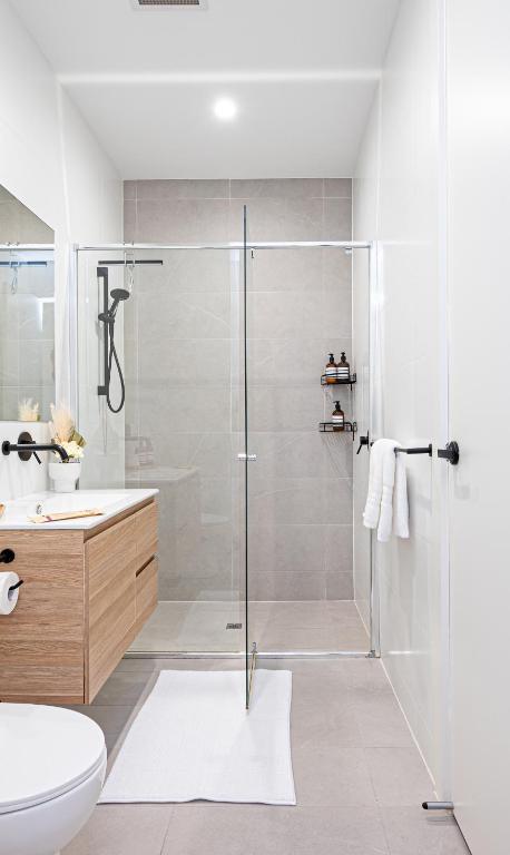 Chic Flinders Park Getaway - Events Australia 4