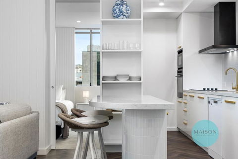 Chic Honeysuckle Apartment - Events Australia 0