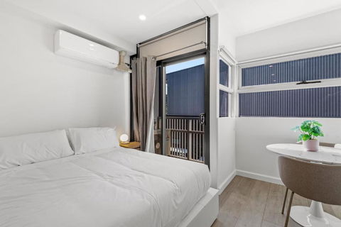 Chic Studio Apartment In The Heart Of South Yarra - Events Australia 1