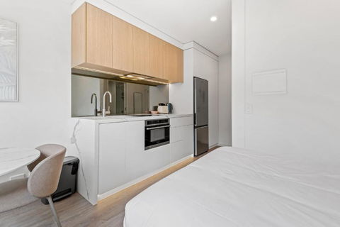 Chic Studio Apartment In The Heart Of South Yarra - Events Australia 3