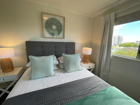 City Stadium Apartment On The Riverfront 38 - Events Australia 3