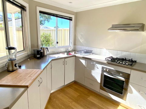 City Townhouse Bunbury - Events Australia 1