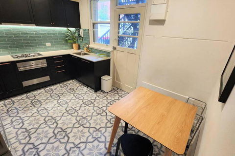 Classic Comfort, Space And Style, Steps From Albert Park - Events Australia 1