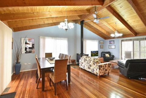 Cleopatra - Events Australia 4