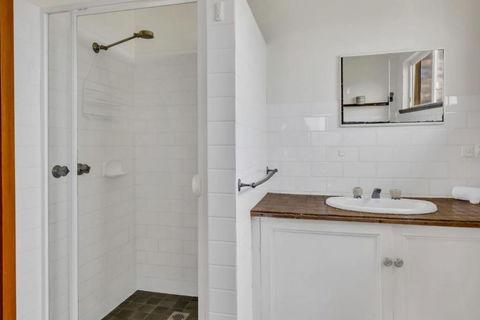 Cliffhanger - Events Australia 3