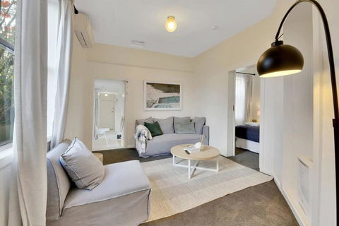 Clinton Cottage 1860s Heritage Home Walk To CBD - Events Australia 1