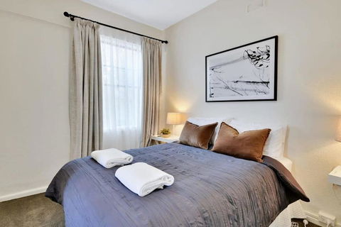 Clinton Cottage 1860s Heritage Home Walk To CBD - Events Australia 3