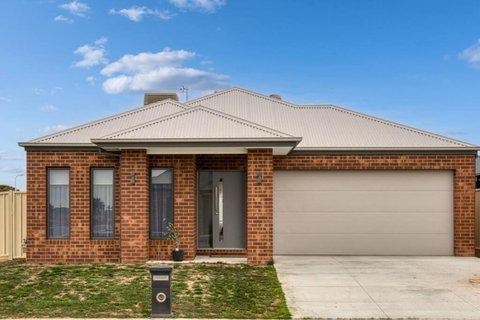 Clio On The Corner - Events Australia 3