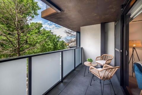 Chic 3-Bed In Central With Pool, Sauna And Gym - Events Australia 2