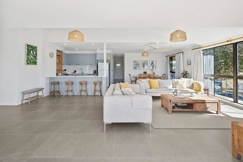 Coastal Chill - Events Australia 4