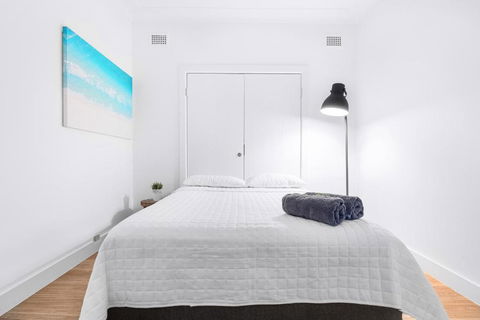 Coastal 3 Bedroom House With Private Oasis. - Events Australia 4