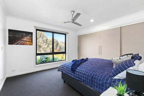 Coastal Escape On Highlander - Events Australia 1