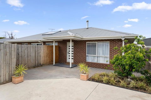 Coastal Hideaway - Events Australia 0