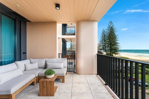 Coastal Modern Paradise - Events Australia 0