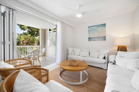Coastal Style, Family Apartment On Hastings Street - Events Australia 0
