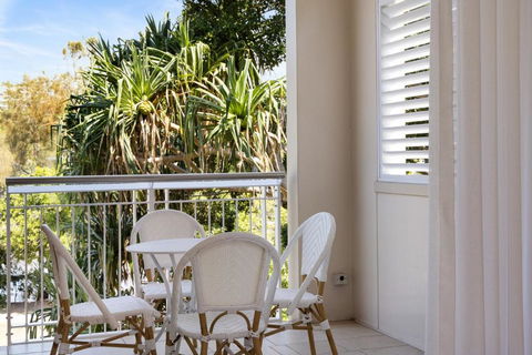 Coastal Style, Family Apartment On Hastings Street - Events Australia 3