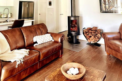 Coastal Weekend Getaway + Pool+firepit+fast Wi-fi - Events Australia 3