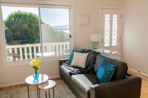 Coldstream Cottage - Events Australia 0