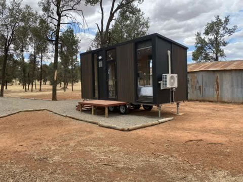 Coleslea By Tiny Away - Events Australia 1