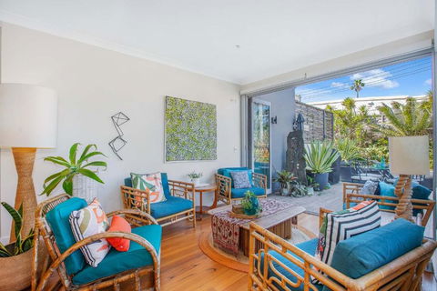 Clovelly Beach Resort Style Escape - New Listing - Events Australia 0