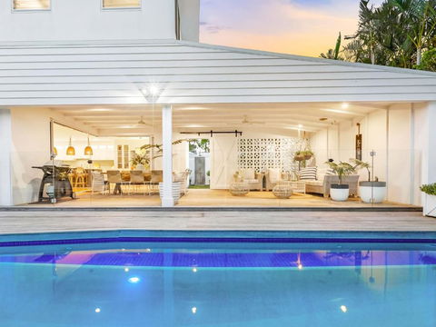 Coastal Luxe - 200m To The Beach Plus Pool - Events Australia 4