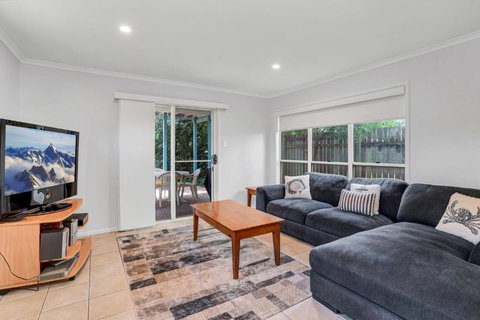 COOLAMAINE 1 Rainbow Beach - Events Australia 1