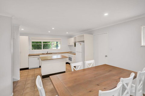 COOLAMAINE 1 Rainbow Beach - Events Australia 4