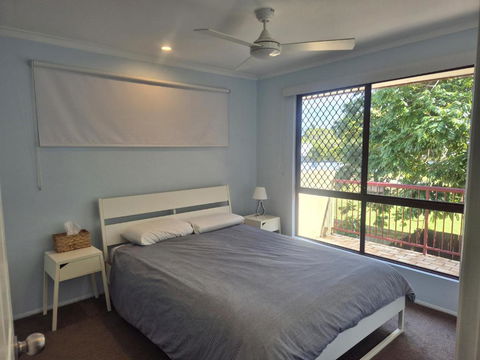 Cosy Beach Pad - Two Bedrooms - Tourism Bookings 2