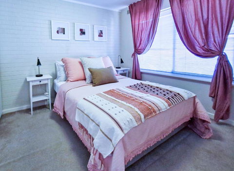 Crawley Cosy Urban Retreat Close To CBD UWA Free Park Netflix - Accommodation Europe 1