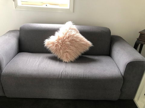 Creek Cottage Bed And Breakfast Traralgon - Events Australia 1