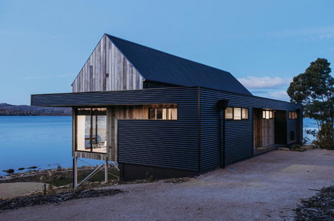 Deviot Boat House - Events Australia 1