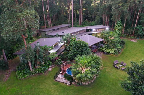 DeZen Accomodation - Tourism Bookings 0