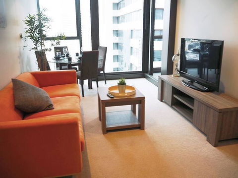 2Bed 1Bath Cozy Apartment In CBD - Accommodation Europe 1