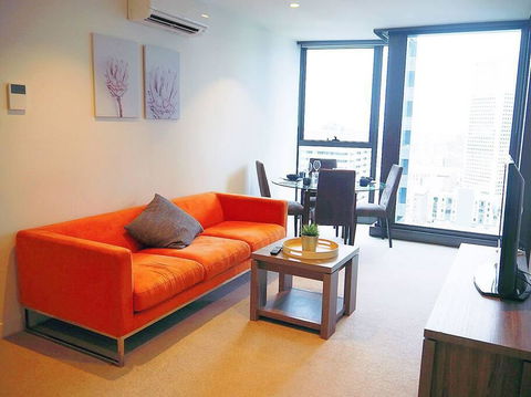 2Bed 1Bath Cozy Apartment In CBD - Accommodation Europe 2