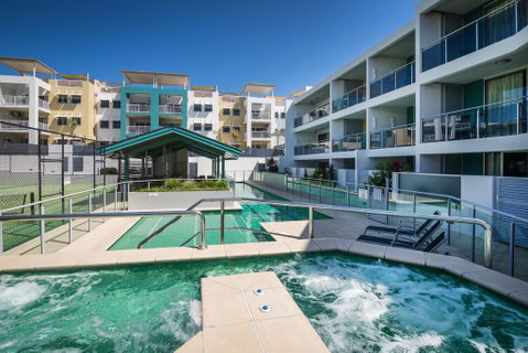 2BR Coolum Beach Escape , Courtyard, Pool, Spa, Tennis - Tourism Bookings 0
