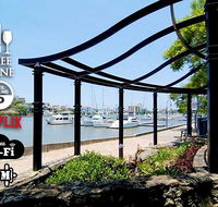 2BR Lovely River  Retreat Pool Gym Wine Netflix - Events Australia