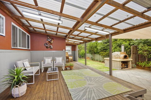 3 Macleay St, Narrawallee - Events Australia 3