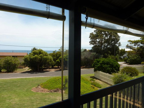 31 Elizabeth Crescent - Events Australia 0