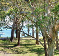 32 'Bay Parklands' 2 Gowrie Avenue - fantastic unit with air conditioning pool tennis court  spa - Tourism Bookings