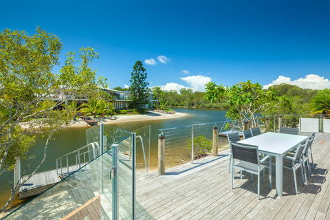 34 Cooran Court - Tourism Bookings 2